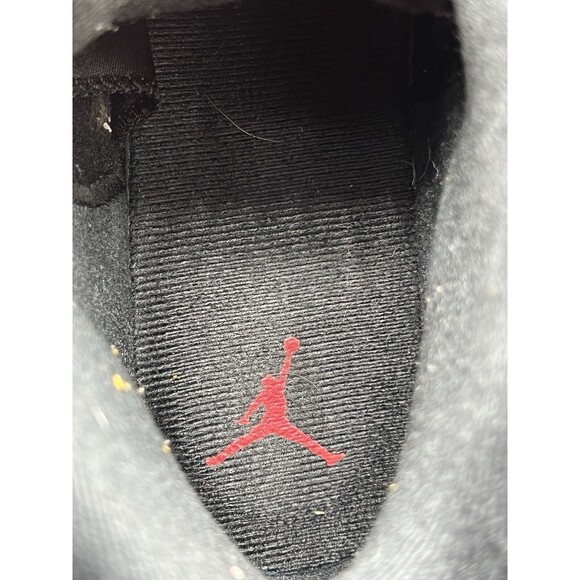 Air Jordan 12 Retro \'Reverse Taxi\' SZ 6Y / 6 Men / 7.5 Women (153265-017) CLEAN main image 11